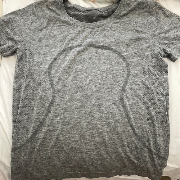 lululemon swiftly tech shirt - Picture 1 of 3